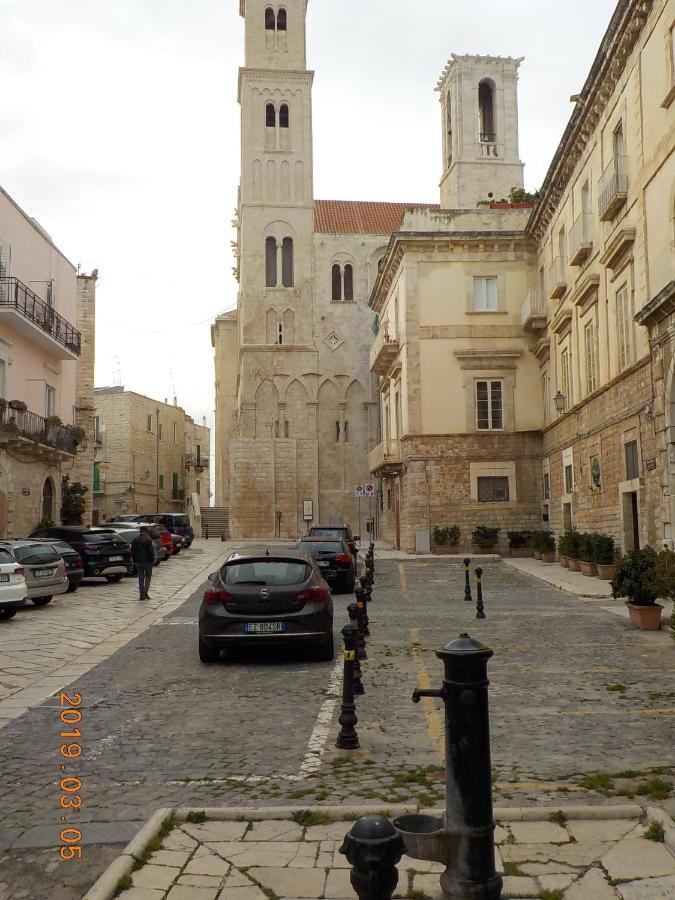 Piazza Duomo - Medieval Puglia'S House Giovinazzo Exteriér fotografie